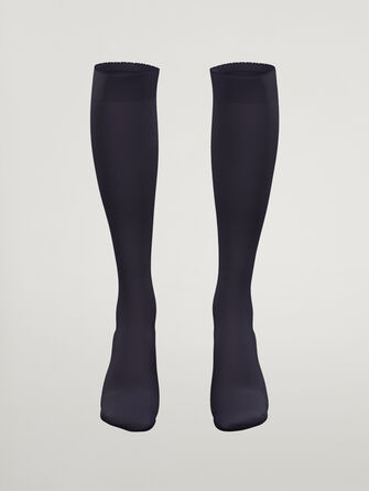 50 Knee-Highs