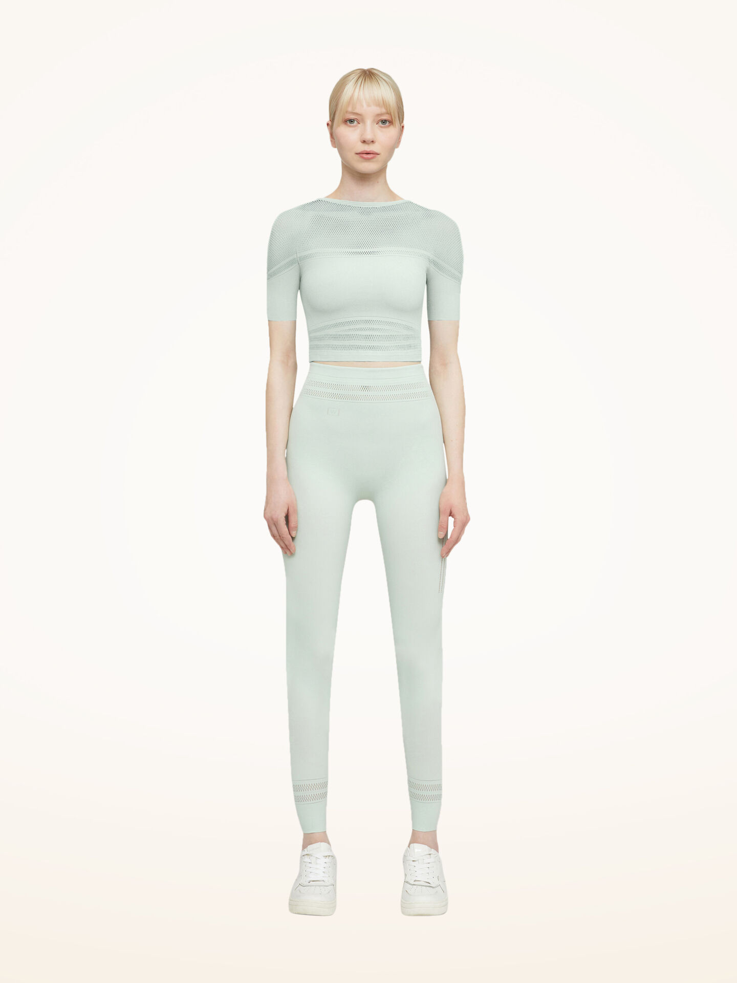Net Lines Top Short Sleeves