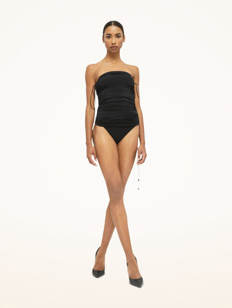 Fatal Draping String Body