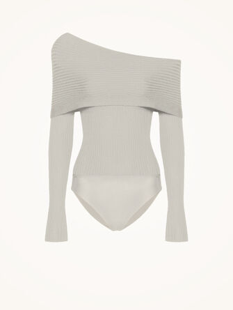 Contoured Ribs Body
